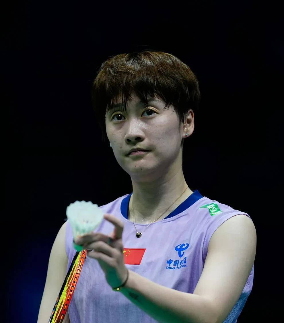 中国队完胜丹麦队，陈雨菲点燃赛场