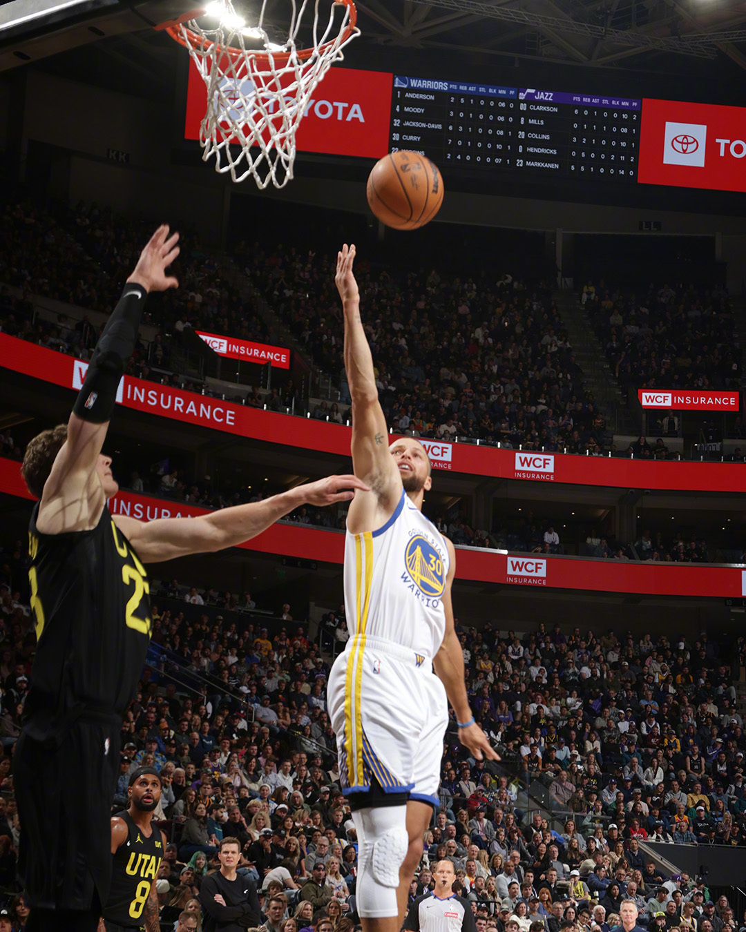 吉林队完胜魔术，库里刷新纪录