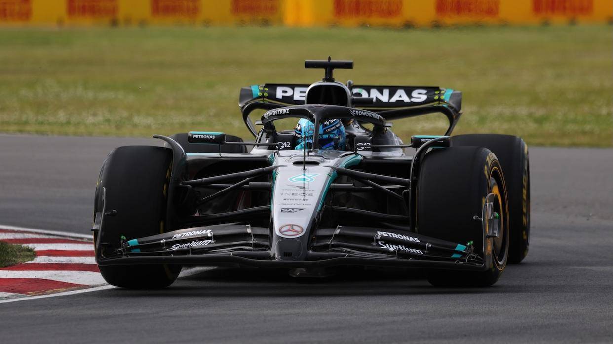 哈斯车队绝杀迈凯伦，塞恩斯点燃赛场