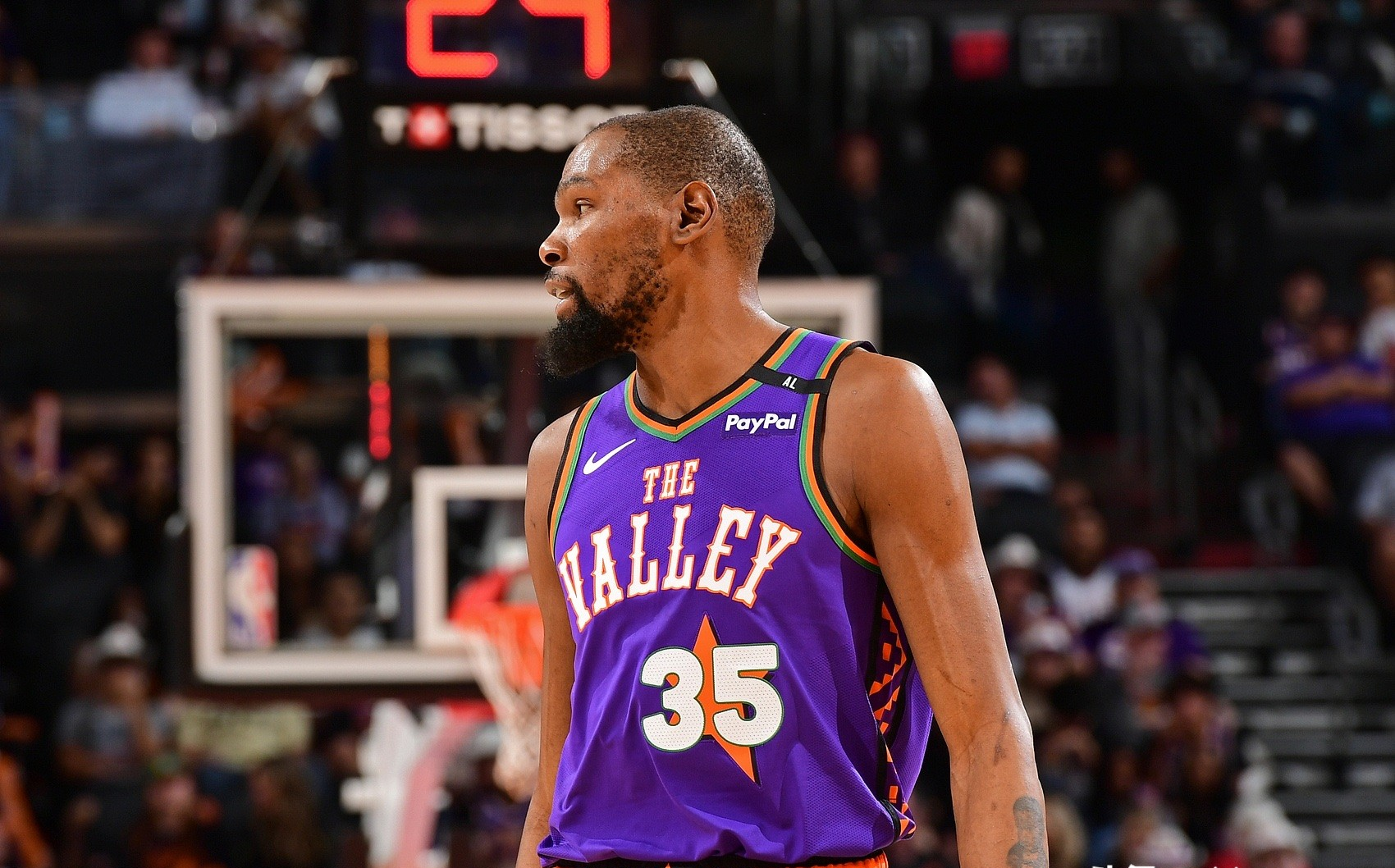 新疆队翻盘灰熊,杜兰特统治全场 新疆队翻盘灰熊,杜兰特统治全场