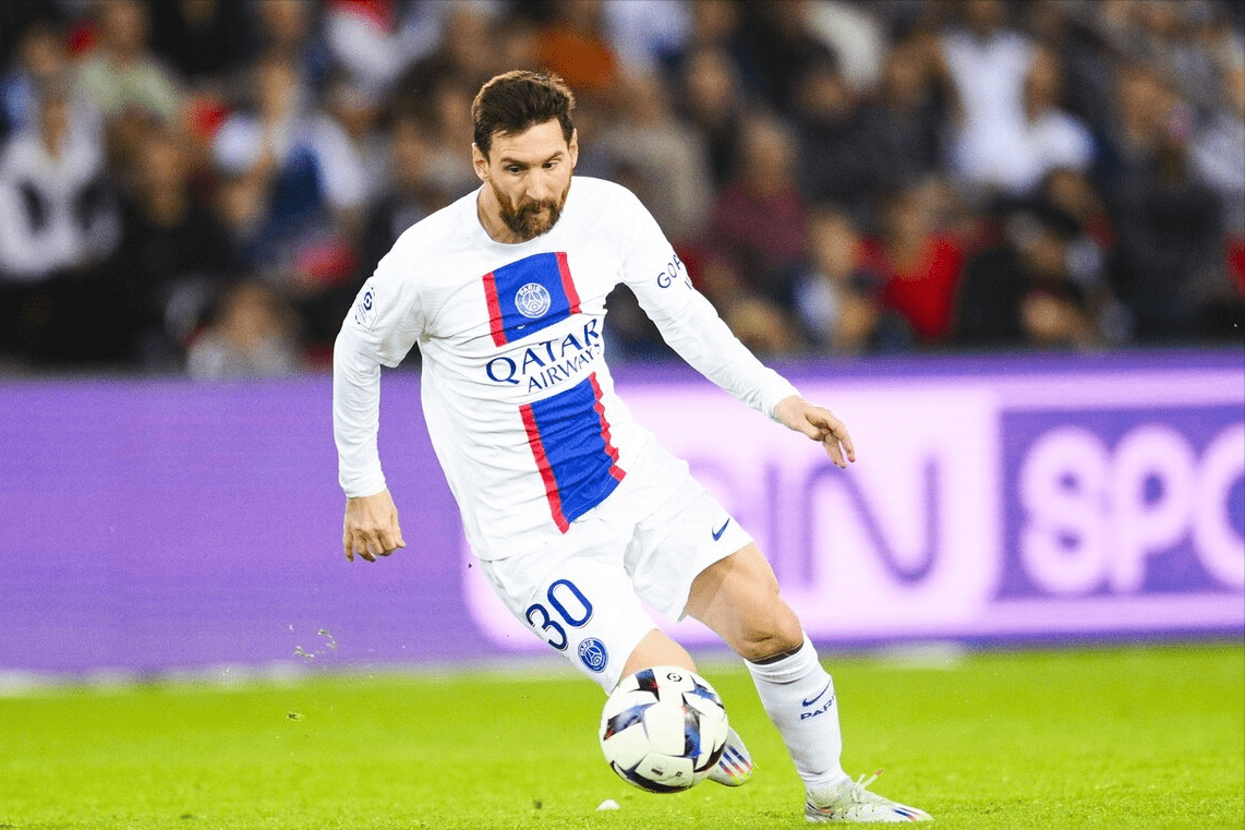 罗马轻取西班牙,梅西惊艳四座 罗马轻取西班牙,梅西惊艳四座