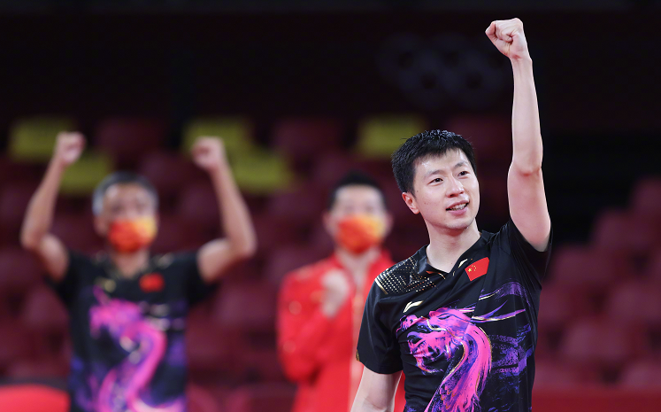 德国队险胜奥地利队，马龙刷新纪录