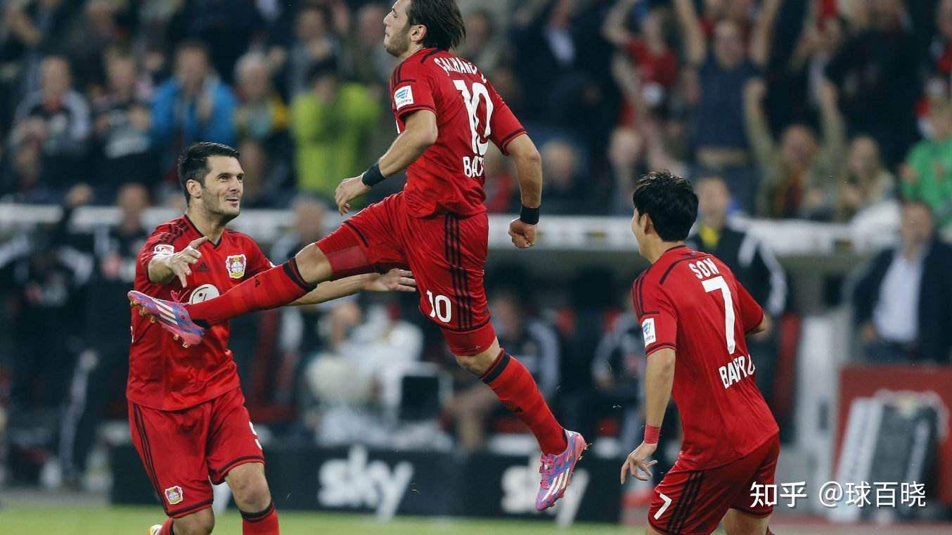 丹麦羽毛球队横扫英格兰羽毛球队,谌龙制霸全场 丹麦羽毛球队横扫英格兰羽毛球队,谌龙制霸全场