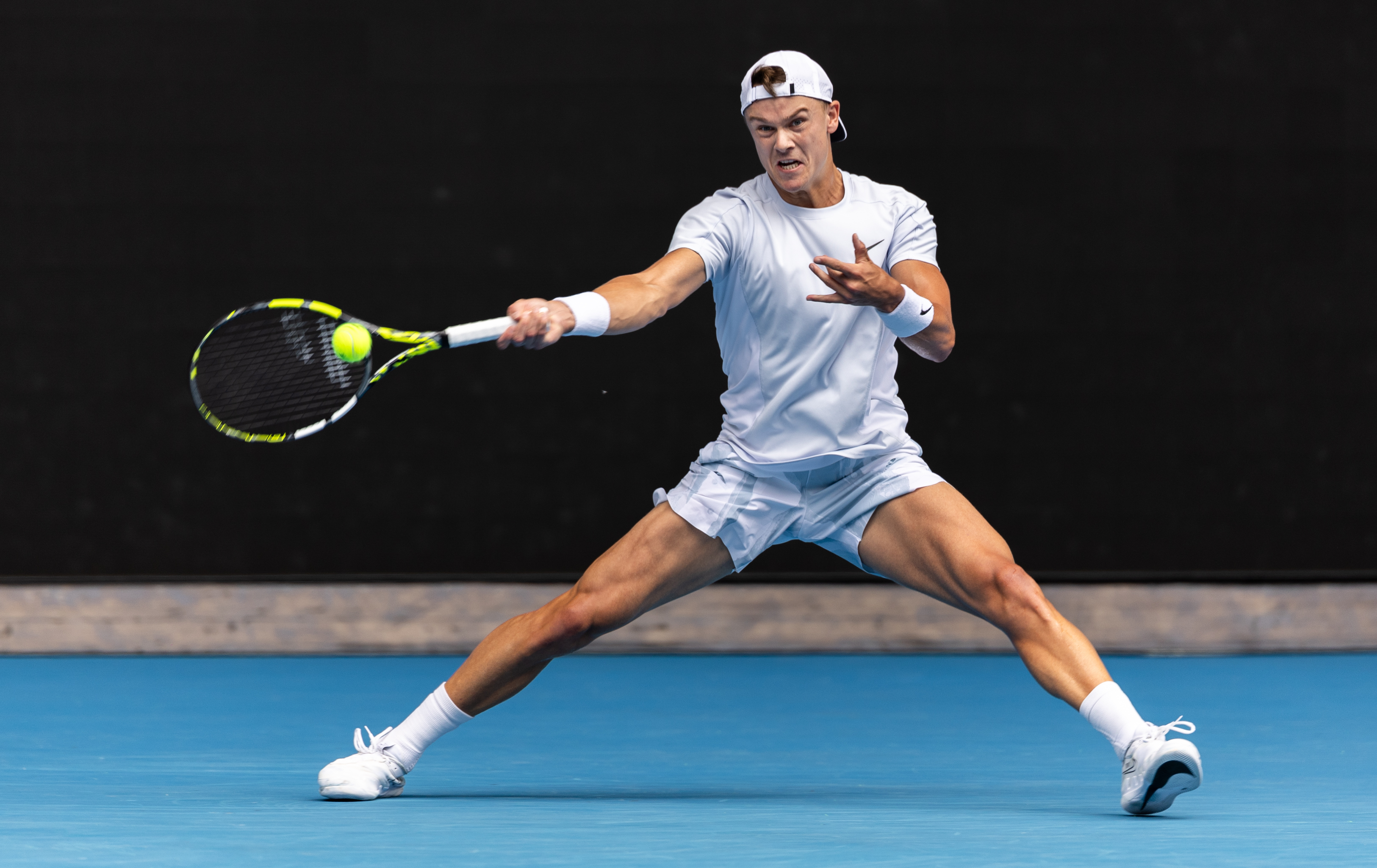 澳网完胜蒙特卡洛大师赛，辛纳点燃赛场