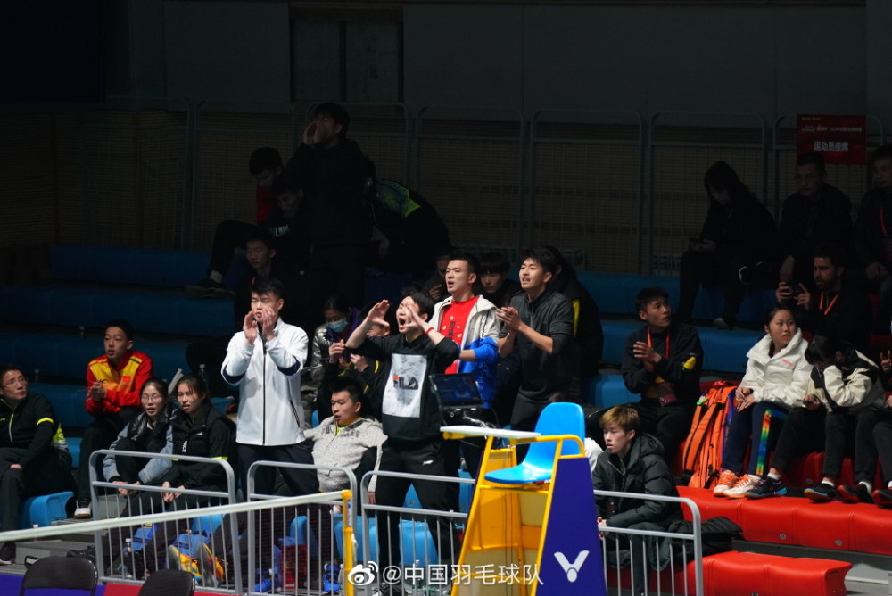 日本队鏖战印尼队，郑思维高光表现