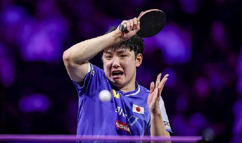 日本队险胜中国队，张本智和带队取胜