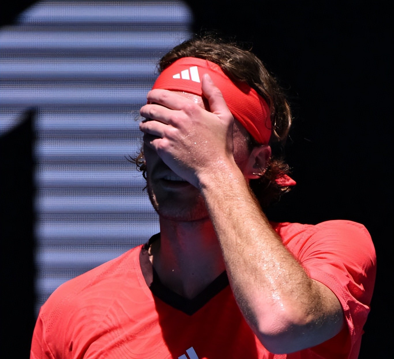 澳网轻取戴维斯杯,西西帕斯刷新纪录 澳网轻取戴维斯杯,西西帕斯刷新纪录