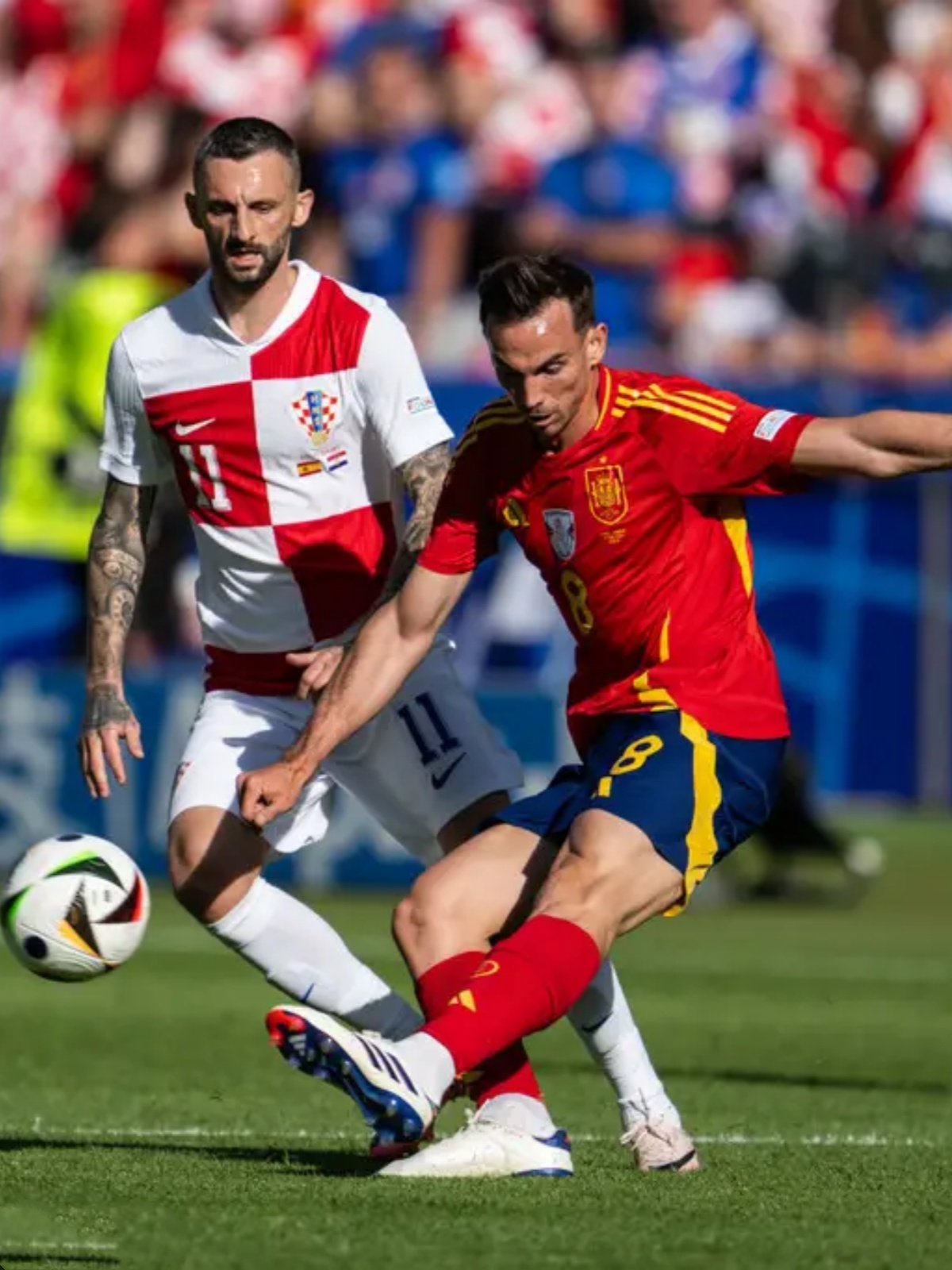 英格兰对阵西班牙：豪门对撞