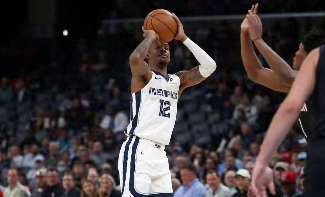 雄鹿B队翻盘篮网B队，莫兰特绝境逆转