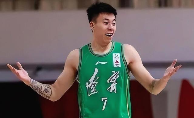 快船轻取国王，张镇麟状态火热