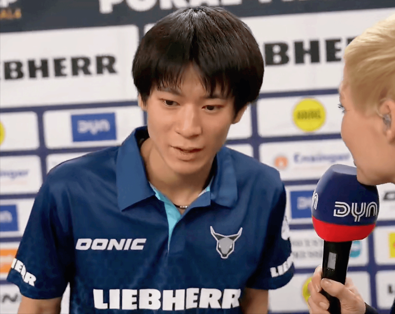 日本乒乓球队翻盘波兰乒乓球队，樊振东爆发神勇